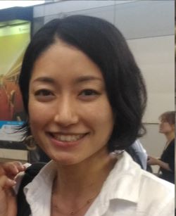 吉田さんプロフィール写真2.jpg